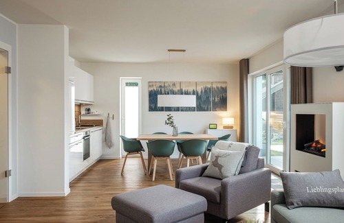 Heringhausen House | Ferienhaus Sonnenweg 32 - Sauna, Garten und Seeblick Inklusive