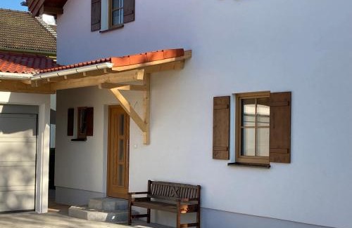 Saaldorf-Surheim House | Ferienhaus Surheim