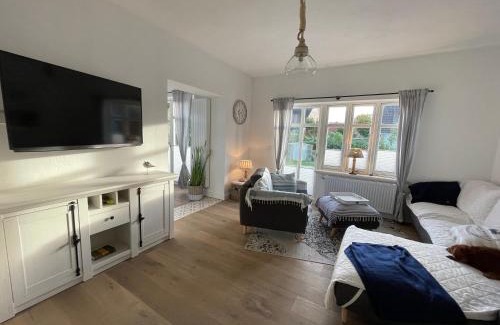 Kellenhusen House | Ferienhaus Tage am Meer 3 SZ 3 Bäder, mit Dachterrasse by Unsere Urlaubszeit
