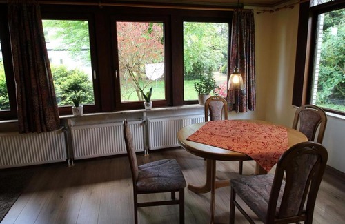 Wietze House | Ferienhaus und Bauwagen Kehl