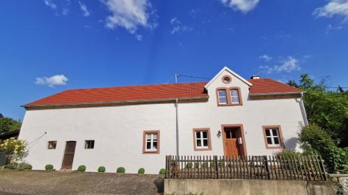 Loogh House | Ferienhaus Vulkaneifel Landhaus Loogh