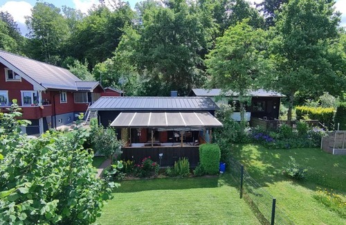 Pfalzfeld House | Ferienhaus Waldhäuschen - vacation home, shower, WC, 1 bedroom