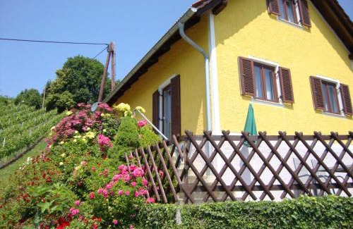 Fotschach House | Ferienhaus Weingut Bauer