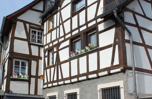 Kirn House | Ferienhaus Zum Alten Winkel - Ferienhaus, Dusche, WC, 4 Oder Mehr Schlafräume