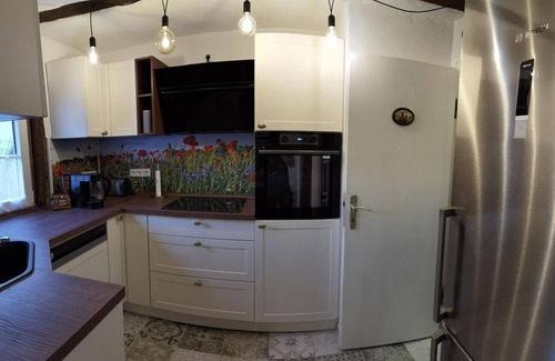 Godenroth House | Ferienhaus zur Kleinen Hummel - Ferienhaus, Dusche, WC, 4 Oder Mehr Schlafräume