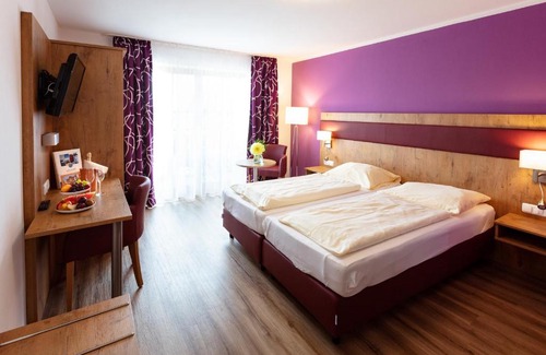 Neumarkt am Wallersee Hotel | Ferienhotel Herzog
