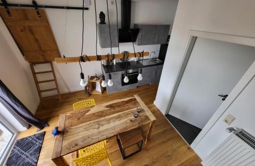 Dannenfels House | Ferienloft Ottos Werkstatt mit Saunafass