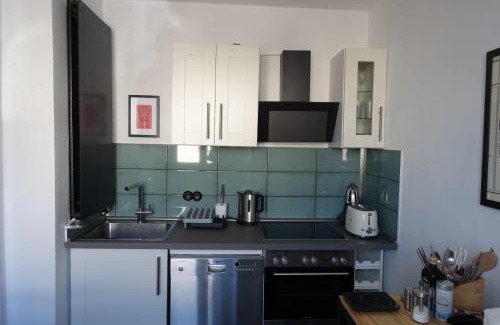 Tegel Apartment | Ferienunterkunft im Tegelhaus