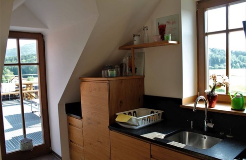 Teisendorf Apartment | Ferienvilla Dachgeschoß mit Sonnenterrasse, 94qm