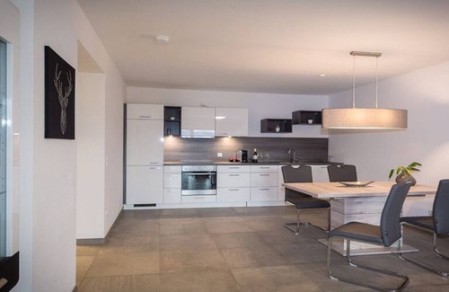 Seewalchen am Attersee Apartment | Ferienwohnung 2- 6 Personen - Hotel Restaurant Sailer