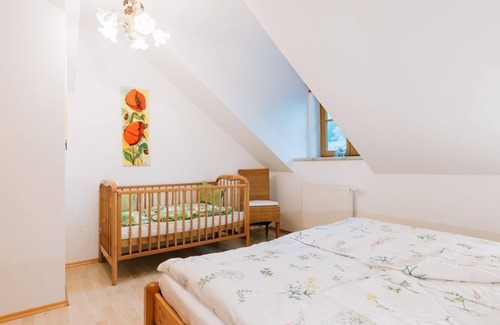 Henndorf am Wallersee Other | Ferienwohnungen Joglbauer - Ferienwohnung Gretel