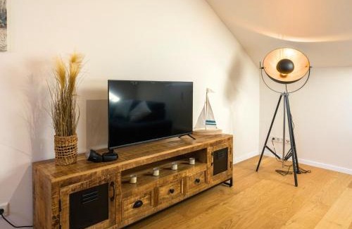 Berg Apartment | Ferienwohnung Aufhausen - die Sternengucker-Wohnung im 5-Seen-Land