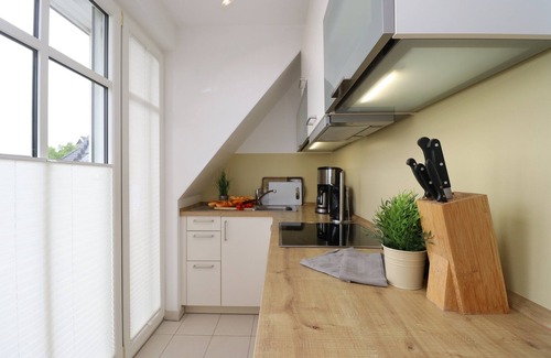 Althagen Apartment | Ferienwohnung mit Boddenblick und 2 Balkonen Direkt am Ahrenshooper Hafen