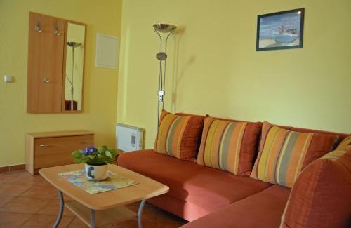 Neuendorf Apartment | Ferienwohnanlage Jan