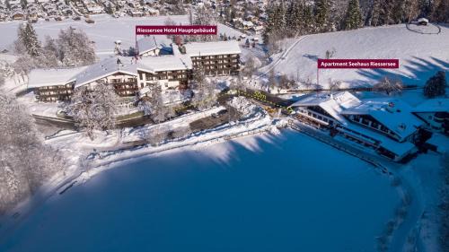 Garmisch-Partenkirchen Apartment | Ferienwohnungen - Seehaus Riessersee