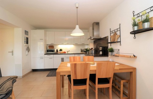 Ostseebad Dierhagen Apartment | Ferienwohnung mit Balkon und Fahrräder Direkt Hinter dem Deich