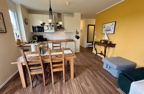 Ostseebad Dierhagen Apartment | Ferienwohnung mit Terrasse und Strandkorb Direkt Hinter dem Deich