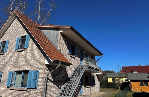 Neuhaus Apartment | Ferienwohnung mit Balkon in Strandnaher Lage