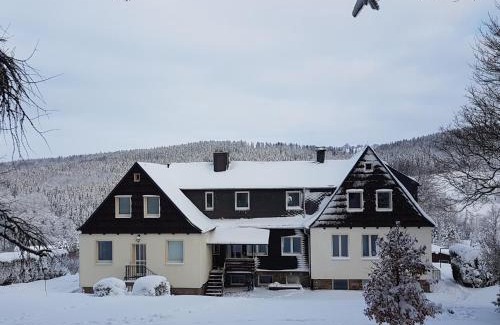 Rechenberg-Bienenmuehle Apartment | Ferienwohnung Goldene Höhe