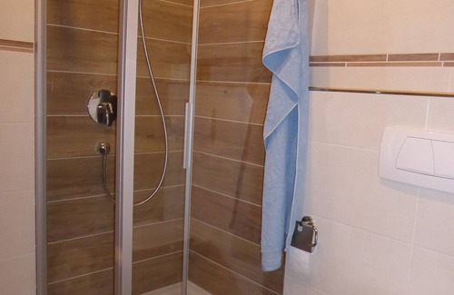 Nußdorf Apartment | Ferienwohnung 1 "Hortensie"
