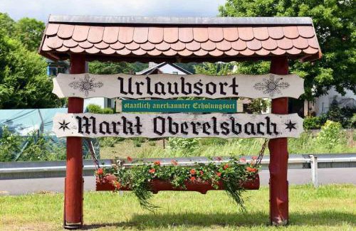 Oberelsbach Apartment | Ferienwohnung über den Dächern von Oberelsbach