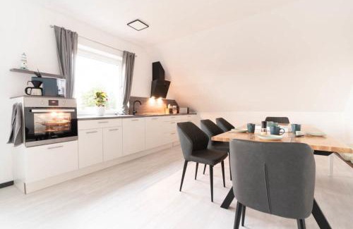 Victorbur Apartment | Ferienwohnung 140 qm OstfrieslandNordsee für 1-6 Personen - Südbrookmerland