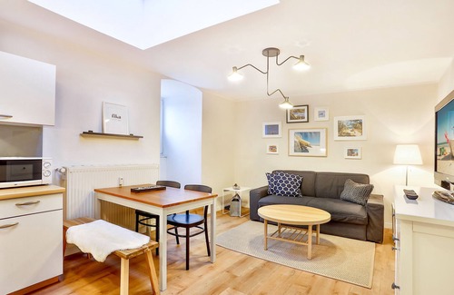 Tribseer Vorstadt Apartment | Ferienwohnung 2 - Ferienwohnungen Tribseer Damm 6