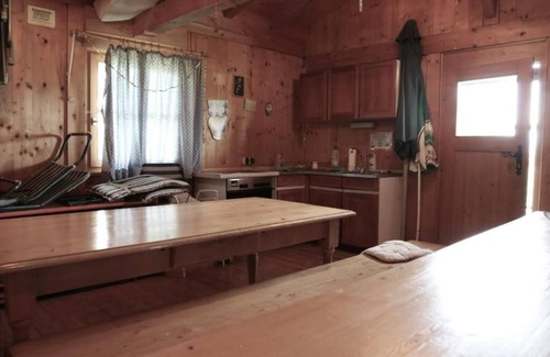 Seeon-Seebruck Apartment | Ferienwohnung 2 mit Süd-Ostbalkon