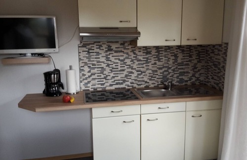 Bad Endorf Apartment | Ferienwohnung, 26 qm Erdgeschoss, 1 separates Schlafzimmer