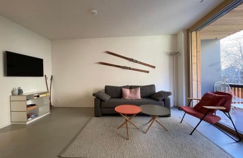 Flims Apartment | Ferienwohnung 3,5 Zimmer direkt an Ski- und Bikepiste