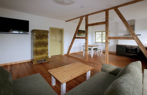 Alt Suhrkow Apartment | Ferienwohnung 3 - Bahnhof Hohen Mistorf - Ferienwohnungen