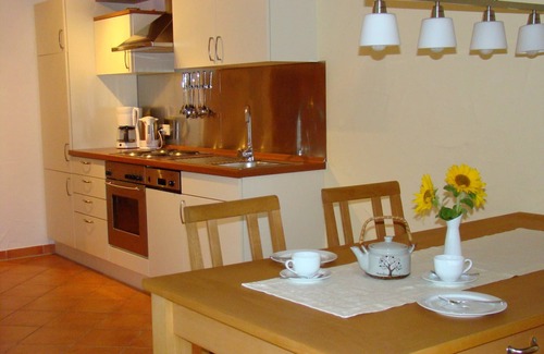 Hayingen Apartment | Ferienwohnung 3, (EG) für 2-3 Personen - auch f. Rollstuhlfahrer u. Gäste m. Hund