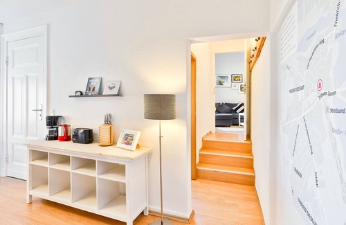Tribseer Vorstadt Apartment | Ferienwohnung 3 - Ferienwohnungen Tribseer Damm 6
