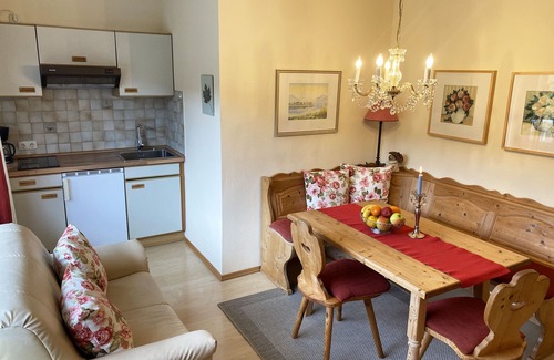 Antwort Apartment | Ferienwohnung, 36 qm Obergeschoss, 1 separates Schlafzimmer
