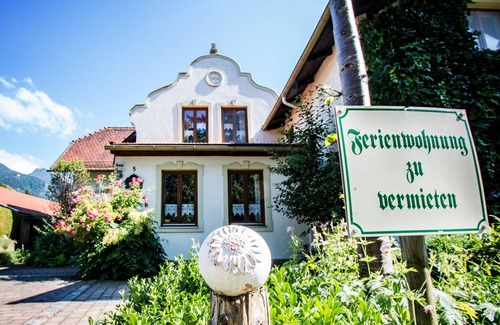 Grassau Apartment | Ferienwohnung 40qm, Dachgeschoss, 1 separates Schlafzimmer