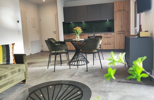 Bad Endorf Apartment | Ferienwohnung, 49 qm, Erdgeschoss, 1 Separates Schlafzimmer