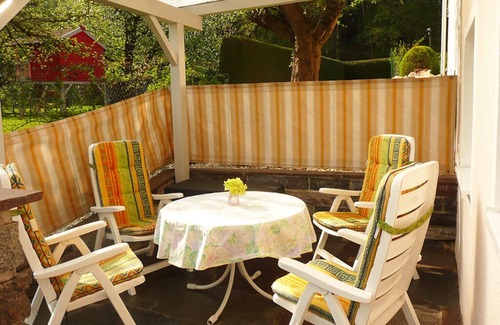 Bad Birnbach Apartment | Ferienwohnung (60qm) liebevoll eingerichtet mit Terrasse