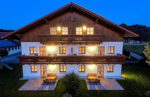 Wildenranna Apartment | Ferienwohnung (60qm) mit Balkon, WLAN und Parkplatz