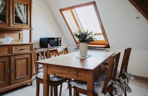 Allensbach Apartment | Ferienwohnung, 70qm mit 2 Schlafzimmern, max. 5 Personen