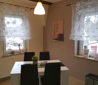 Wolkenburg Apartment | Ferienwohnung Alina, Limbach-Oberfrohna