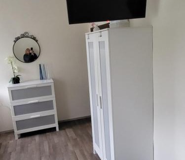 Wolkenburg Apartment | Ferienwohnung Alina, Limbach-Oberfrohna