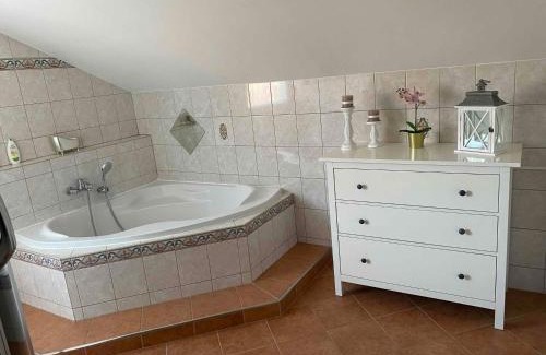 Wasserburg am Inn Apartment | Ferienwohnung Alpenblick