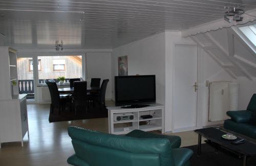 Wildflecken Apartment | Ferienwohnung Abersfelder mit Balkon