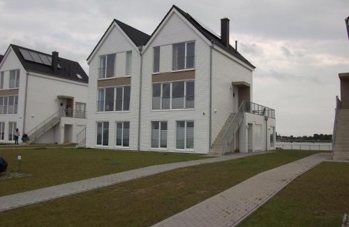 Olpenitz House | Ferienwohnung Admiral Suite