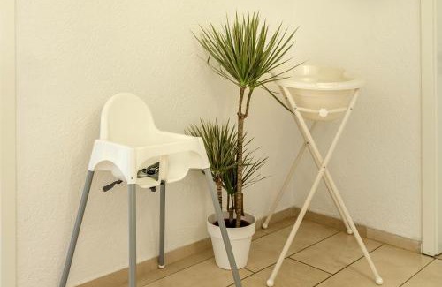 Gerolstein Apartment | Ferienwohnung "Airone Nero" -Familienfreundlich -Babyausstattung -zentrale Lage- Netflix