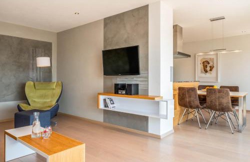 Pelham Apartment | Ferienwohnung Alpa-art