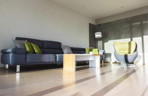 Pelham Apartment | Ferienwohnung Alpa-art