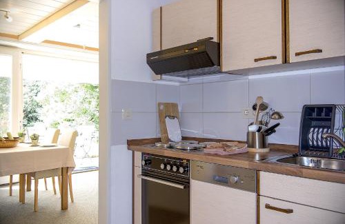 Bad Faulenbach Apartment | Ferienwohnung Alpenrose