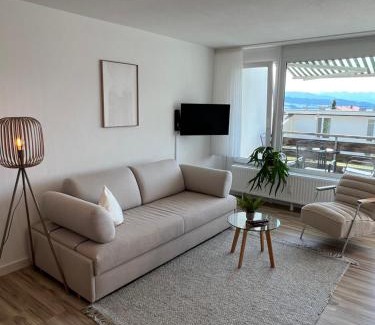 Scheidegg Apartment | Ferienwohnung Alpenruhe mit Pool & Sauna