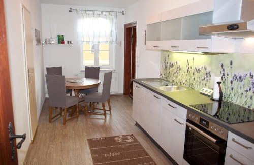 Stradow Apartment | Ferienwohnung Alte Schule